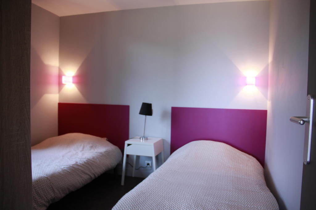 Gite La Cerise Qui Rit La Cresse Exterior foto